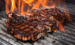 Мясо пригорело во время готовки. Разбираем 10 основных причин и исправляем их