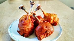 Цыпленок в карри-кляре (chicken curried lollipop)