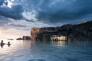 В следующем году Исландия открывает эту роскошную лагуну с баром и невероятным видом