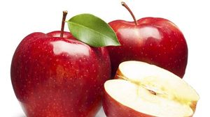 Яблоки снижают уровень холестерина в крови человека