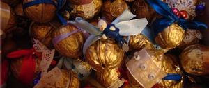 Какие новогодние игрушки и украшения сделать из скорлупы грецкого ореха