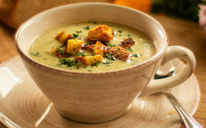 Чесночный суп по рецепту с Юга. Варим самый полезный суп осени за 25 минут