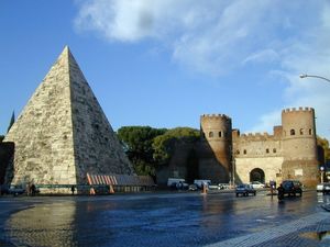 Пирамида Цестия или понемногу о хронологии, истории и многом другом.