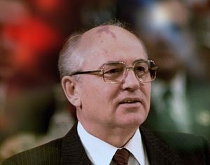 Кто был главным конкурентам Горбачёва на роль «вождя» СССР