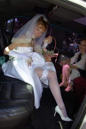Свадебные наряды этих невест подвели их в самый не подходящий момент