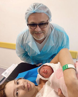 Взяв на руки новорожденного сына, 52-летний Владимир Пресняков заплакал…