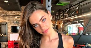 Израильская модель Яэль Шелбиа признана женщиной с самым красивым лицом