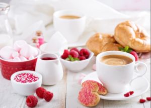 Приготовлено с любовью: 7 романтических завтраков на 14 февраля