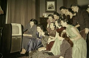 Почему телевизор был мерилом достатка советских семей...