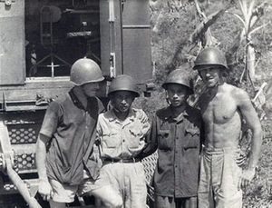 Как на самом деле вьетнамцы относились с советским военным