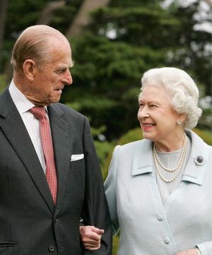 Умер принц Филипп, супруг королевы Елизаветы II не дожив до своего 100-летия 2 месяца