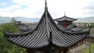 Почему в Китае и Японии крыши старинных сооружений имеют изогнутую форму