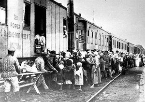 «Кировский поток»: за что Сталин выслал из Ленинграда 40 тысяч человек