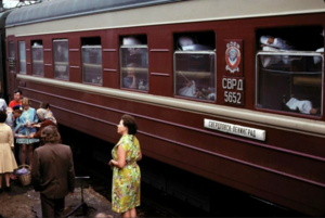 Редкие снимки плацкарта и купе в СССР