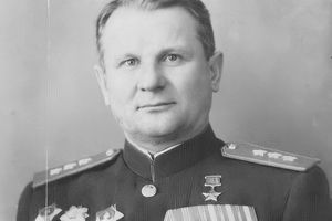 Почему генерал Чистяков приказал расстрелять военный трибунал