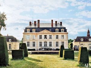 The Chicest Chateau