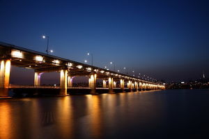 Мост Банпо в Сеуле | Мир путешествий
