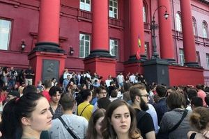 Главный ВУЗ Украины - студенты любят Россию и ненавидят Евромайдан