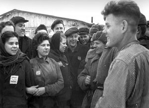 «Репатрианты»: как в СССР поступали с гражданами, вернувшимися из Германии