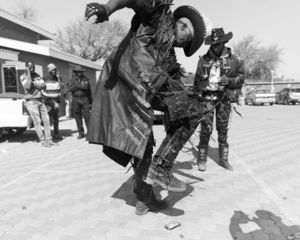 Жара, Африка, Дэт-метал: фоторепортаж с фестиваля металюг в Ботсване