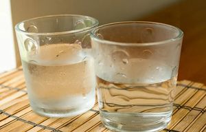 За или против: можно ли смешивать сырую воду с кипяченой