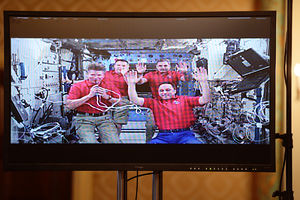 «Россия сегодня» задаст космонавтам с МКС вопросы читателей