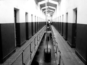 5 интересных фактов о тюрьмах и их заключенных со всего мира