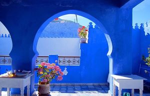 «Голубая жемчужина» Марокко: оттенки синего на улицах города Шефшауэна