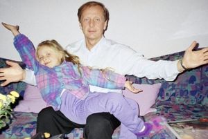 Почему дочь  Михаила Задорнова отказалась от миллионов отца