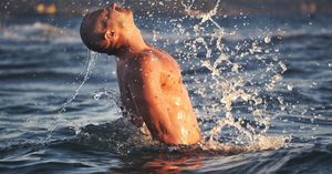Как плавание в море улучшает наше здоровье: 5 фактов