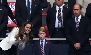 Кейт Миддлтон и принц Уильям c сыном Джорджем, Девид Бекхэм, Том Круз, Кейт Мосс и другие на финале Евро-2020