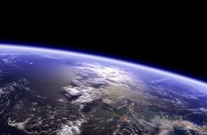 Как влияет наклон Земли на все живое, и почему он может стать нашим ключом к спасению