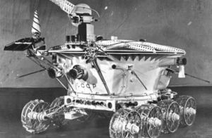 Видео: Зачем США искали советский луноход, около полувека не выходивший на связь