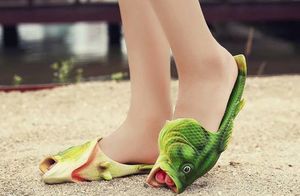 Видео: Когда хочется съесть кроссовки — самая странная и необычная обувь