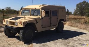 Американская военщина продает Humvee