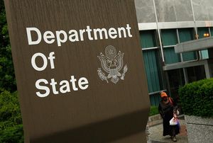 Члены семей сотрудников посольства США в России могут покинуть страну