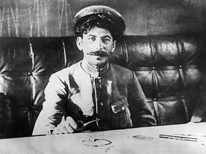 Был ли Сталин «никем» до революции 1917 года?