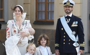 Участникам крестин сына принца Швеции Карла Филиппа и принцессы Софии стало плохо: что произошло