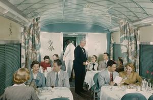 Роскошь, которой не было в СССР: 8 фото о путешествиях на поезде по США в 1950-е