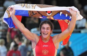 90 золотых медалей на 10 женщин: в какой стране живут самые титулованные девушки-борцы