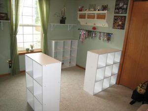 Как сделать большой стол с местом для хранения из простых стеллажей IKEA
