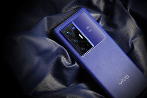 Камерофоны Vivo X70, X70 Pro и X70 Pro+ официально представлены