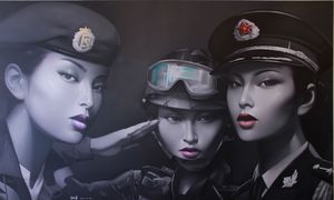Провокационный поп-арт: Гламурные китайские красотки в военной форме
