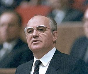 Самые плохие вещи, которые принесла СССР Перестройка Горбачёва