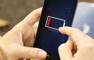 Семь способов зарядить аккумулятор смартфона, которые выручат в нестандартной ситуации