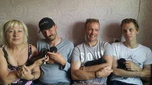 Немецкие актеры «усыновили» бездомных щенков из Улан-Удэ