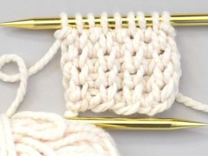 Шепотки на вязание: как привязать к себе достаток...