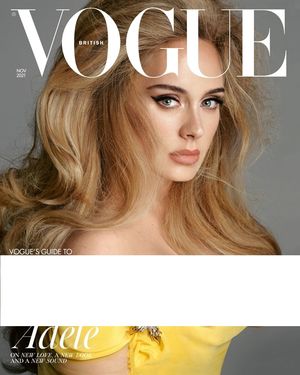 Эффектная Адель появилась сразу на двух обложках Vogue