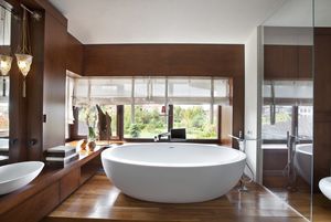 Деревянный пол в ванной комнате: 15 примеров
