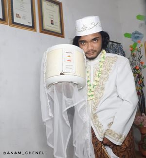 Индонезийский парень женился на рисоварке, но их брак дал трещину уже на четвертый день